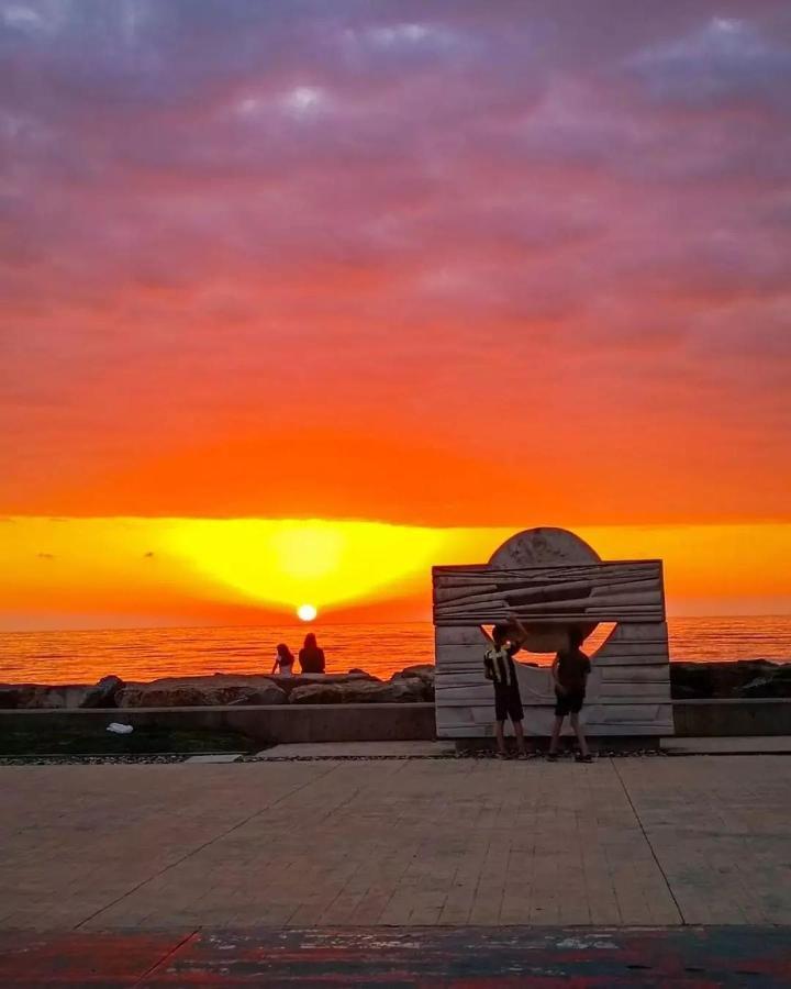 Orbi City Batumi Exterior foto